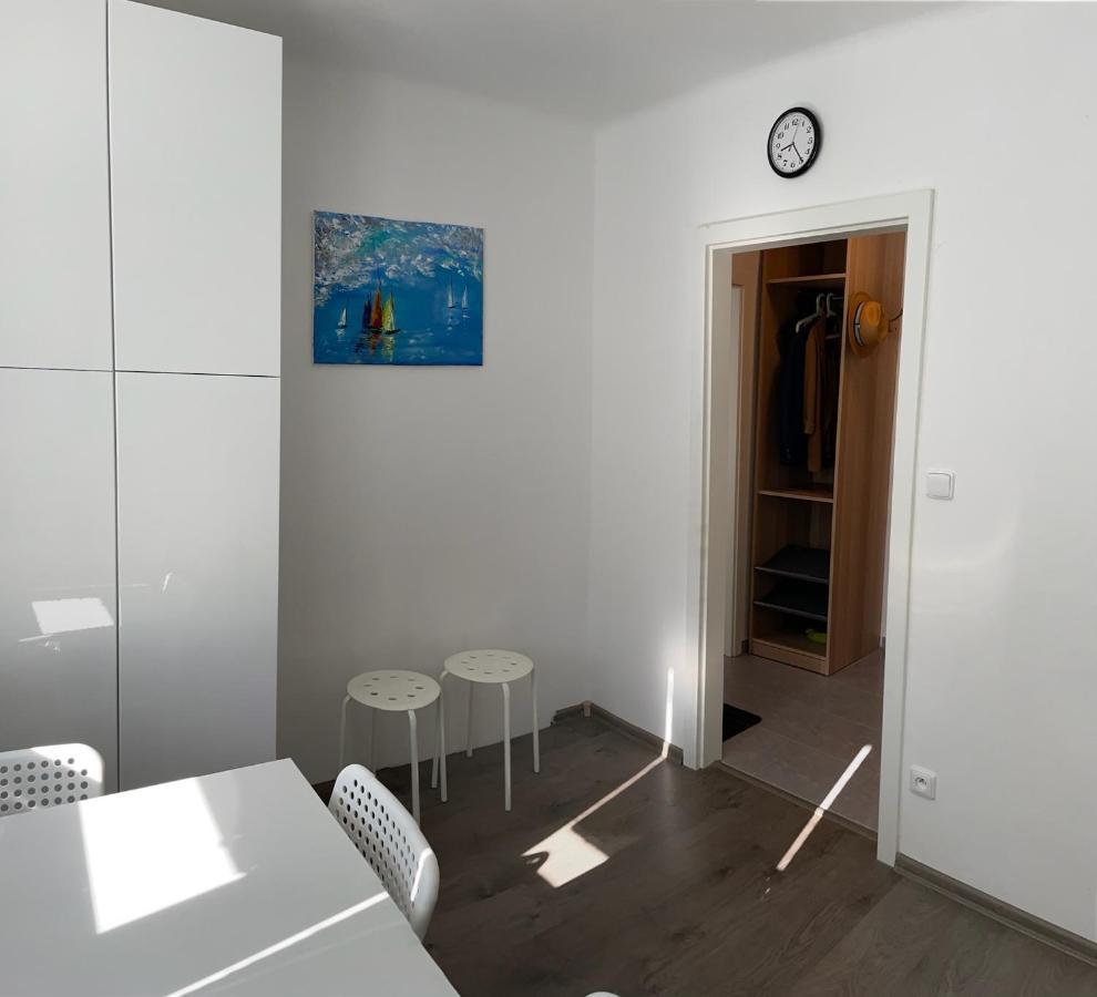 Apartman Galerie - Lipno Nad Vltavou Ngoại thất bức ảnh